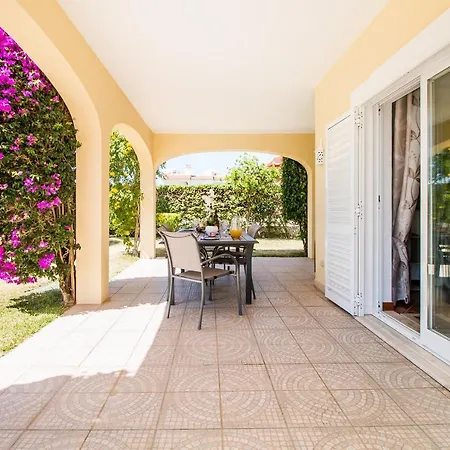 Casa Alegre By Algarve Golden Properties * Porches (Algarve)